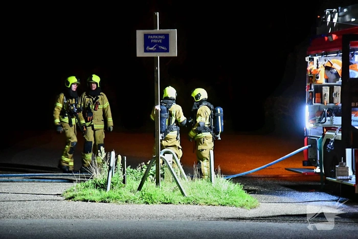 Brandweer onderzoek naar rookontwikkeling in café
