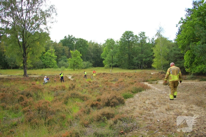 Rolstoelgebruiker vast in greppel tijdens wandeling