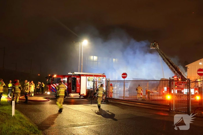 Brand verwoest loods