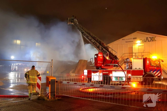 Brand verwoest loods