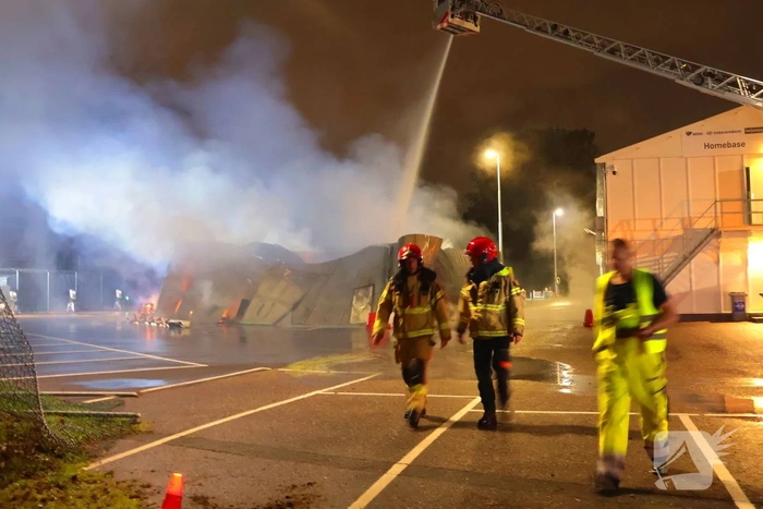 Brand verwoest loods