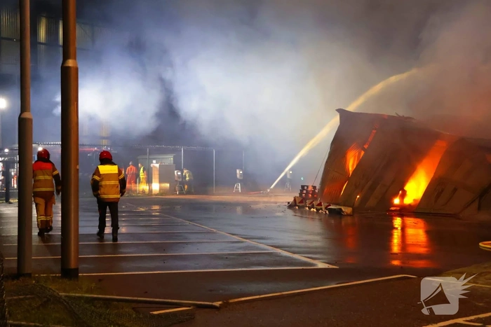 Brand verwoest loods