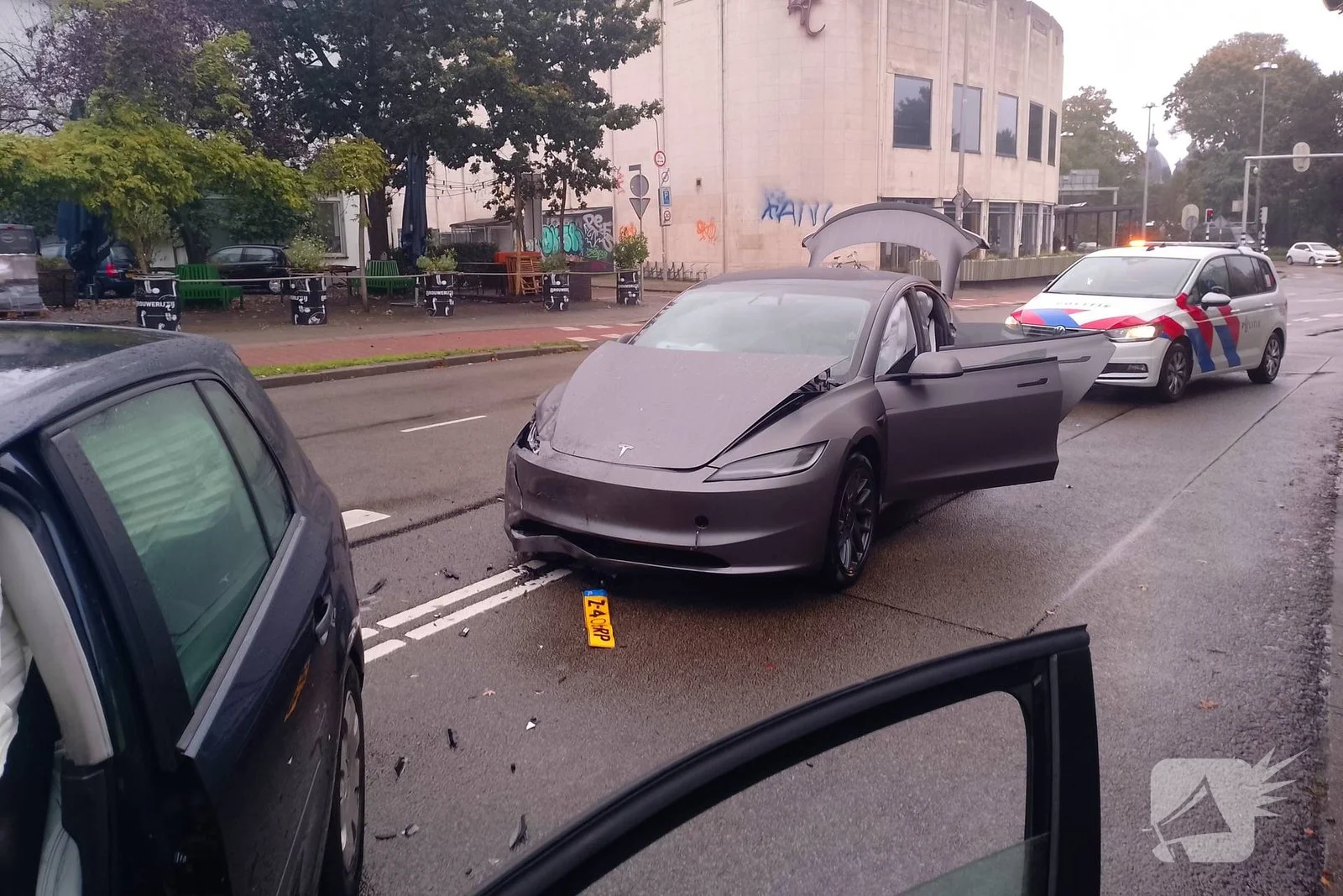 Botsing tussen Tesla en Volkswagen