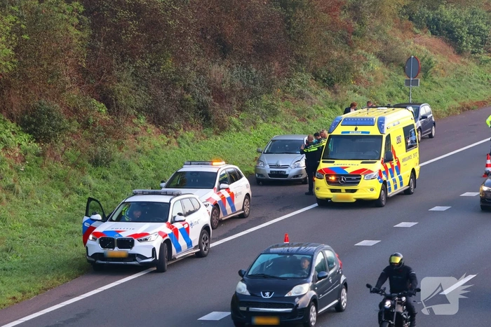 Kop-staartbotsing veroorzaakt file