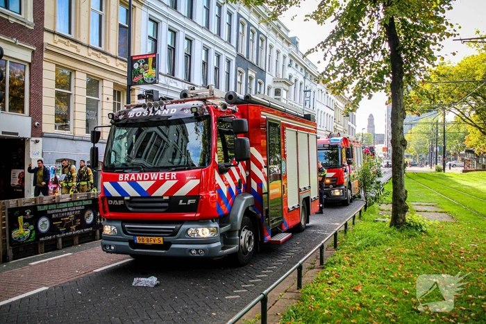Omgeving afgezet door brand in gebouw