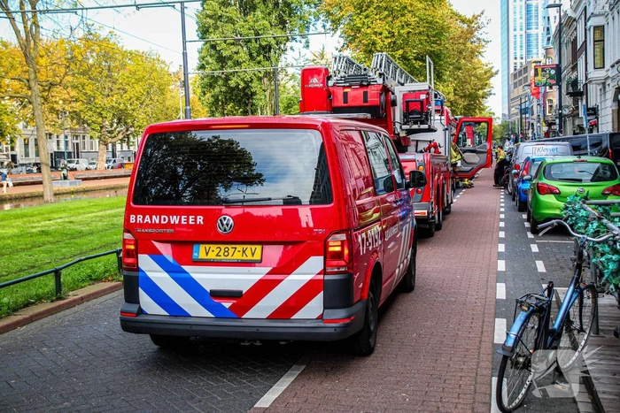 Omgeving afgezet door brand in gebouw