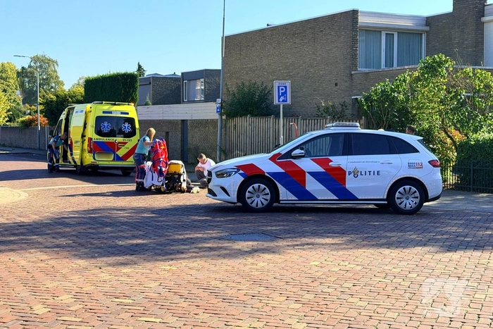 Fietser aangereden door auto