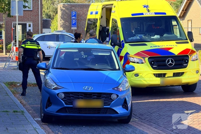 Fietser aangereden door auto