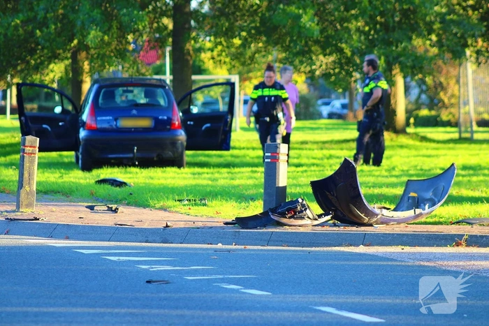 Aanrijding tussen twee voertuigen