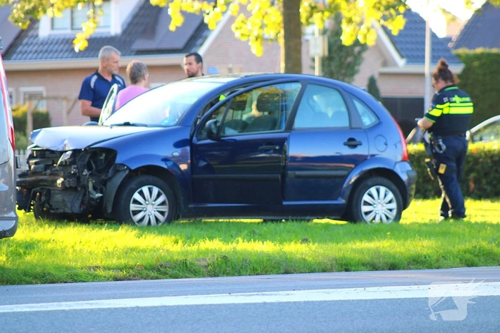 Aanrijding tussen twee voertuigen
