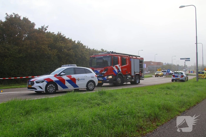 Meerdere gewonden bij frontale botsing; weg volledig afgesloten