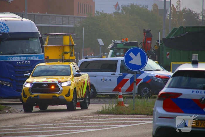 Meerdere gewonden bij frontale botsing; weg volledig afgesloten