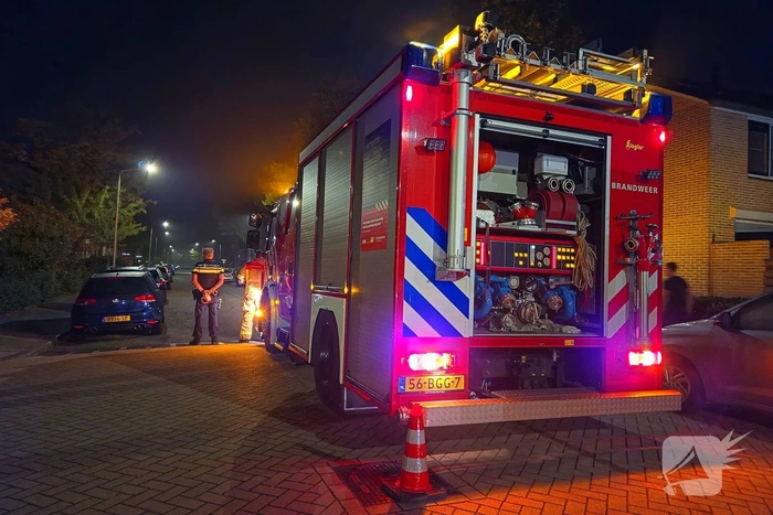 Brandweer verricht metingen wegens gaslekkage