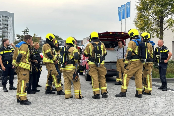 Omgeving tankstation groots afgezet wegens ongeval gevaarlijke stof