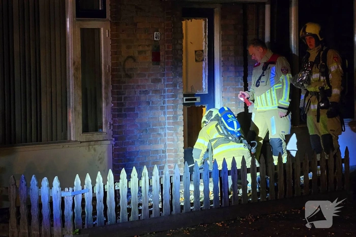 Brandweer controleert situatie na explosie