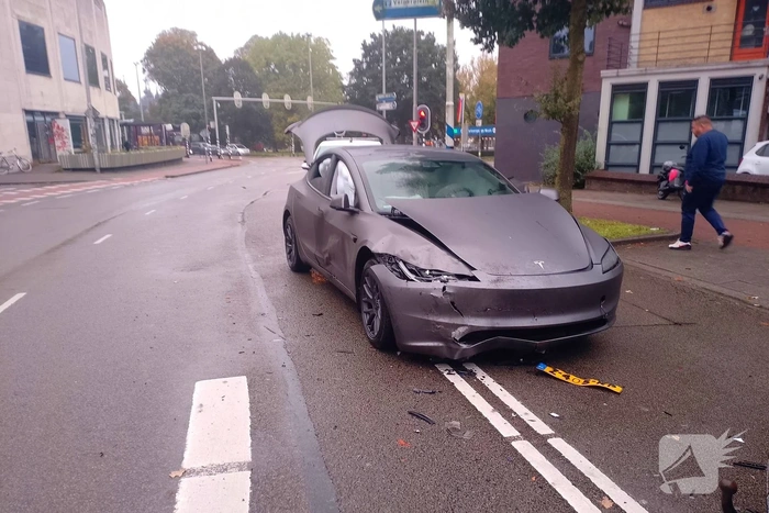 Botsing tussen Tesla en Volkswagen