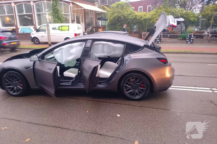 Botsing tussen Tesla en Volkswagen