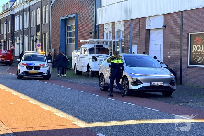 Scooterrijder aangereden door auto