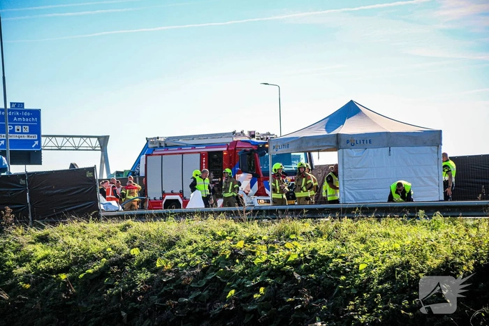 Dode en zwaargewonden na ongeluk op snelweg