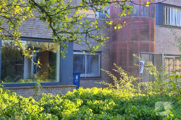 Brandweer voorkomt overslag bij brand
