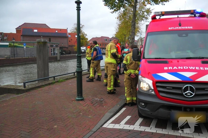 Brandweer en ambulance ingezet voor persoon te water