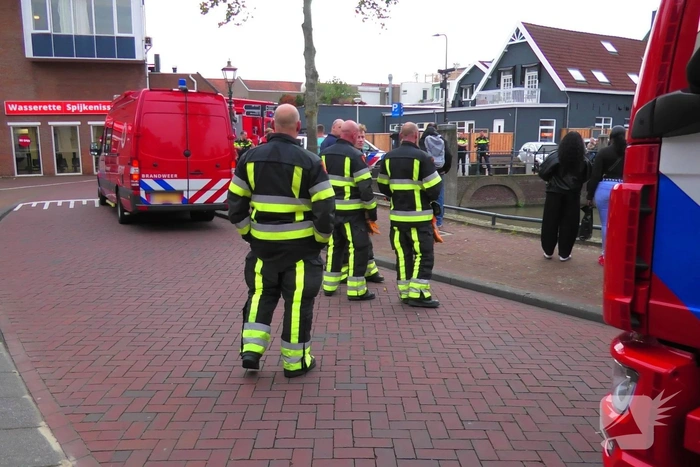 Brandweer en ambulance ingezet voor persoon te water