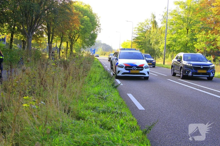 Ongeval tussen twee voertuigen leidt tot schade en verkeershinder