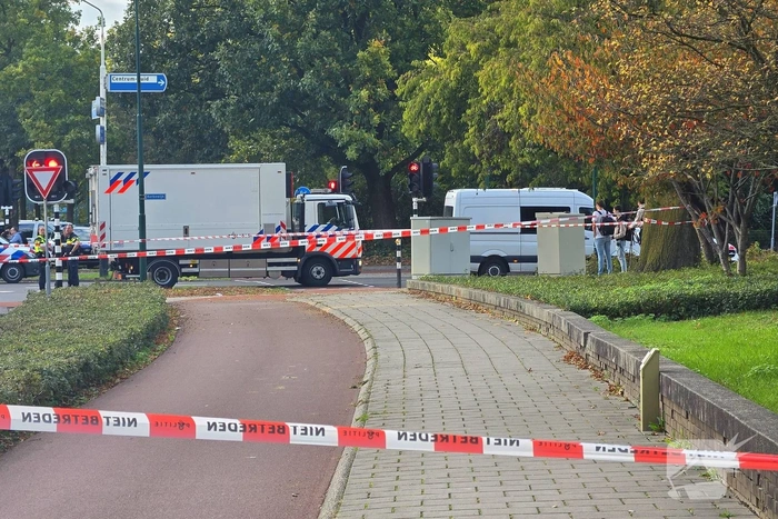 Kind overleden na aanrijding met vrachtwagen