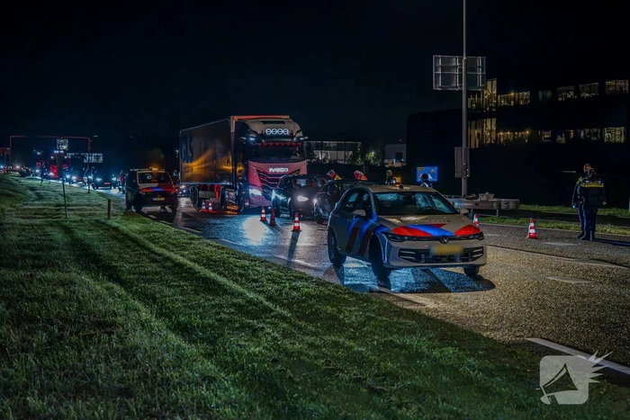 Politie voert verkeerscontrole uit