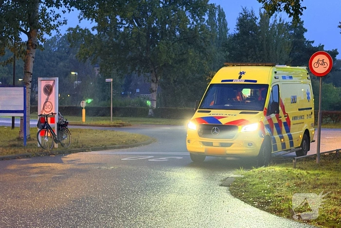 Fietser gewond bij aanrijding met auto
