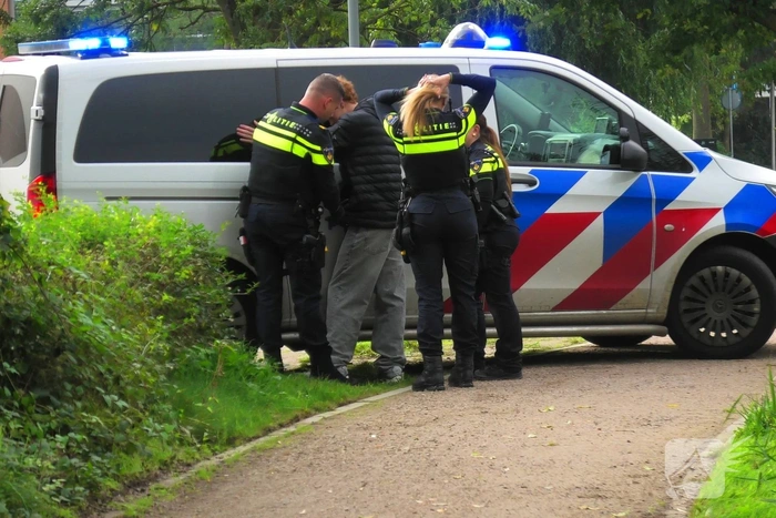 Aanhouding na korte achtervolging te voet