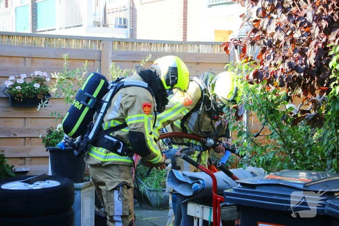 Explosie in achtertuin na vergeten sigaret