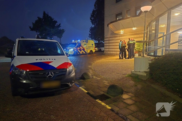 Hulpdiensten ingezet voor incident bij flat