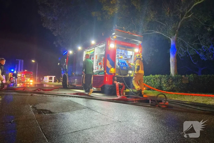 Brandweer ingezet vanwege brand in rietenkap
