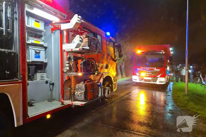Brandweer ingezet vanwege brand in rietenkap