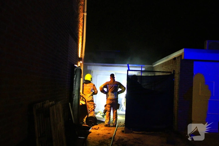 Brand in schuurtje leidt tot forse rookontwikkeling