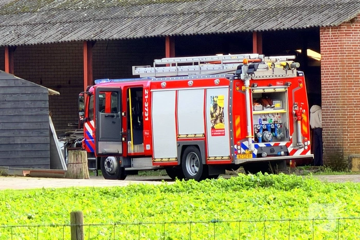 Brand in boerenschuur met landbouwmachines