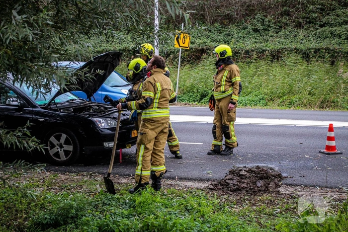 Rookontwikkeling door vloeistoffen op motor auto