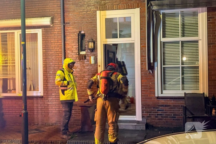 Woningbrand leidt tot ontruiming