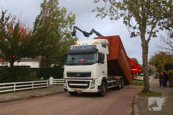 Weg afgesloten vanwege verwijderen boom