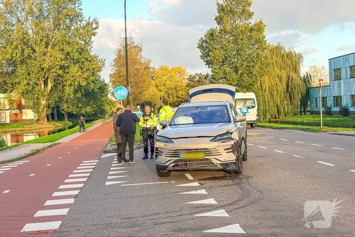 Ongeval met twee voertuigen zorgt voor schade