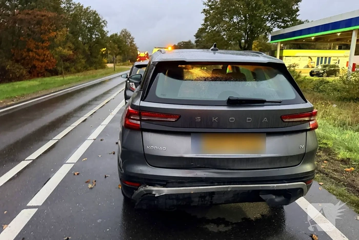 Kettingbotsing tussen vier voertuigen