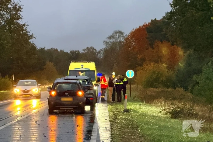 Kettingbotsing tussen vier voertuigen