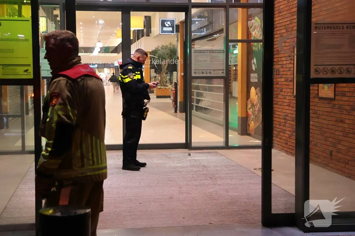 Brand in winkelcentrum snel geblust