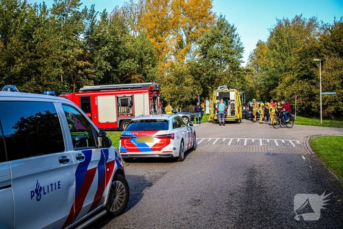 Zwaar ongeval tussen graafmachine en automobilist