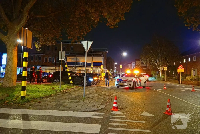 Schade na aanrijding op kruising