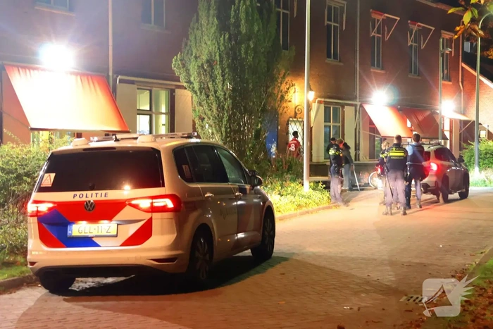 Steekincident in opvanglocatie leidt tot grote politie-inzet