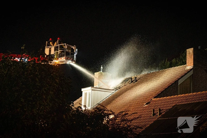 Grote brand op zolder in Veldhoven