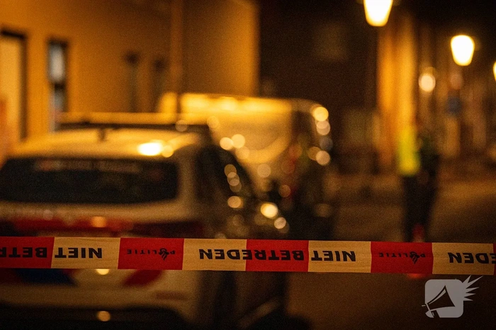 Politie start onderzoek naar explosie