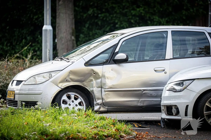 Voertuigen total-loss na botsing